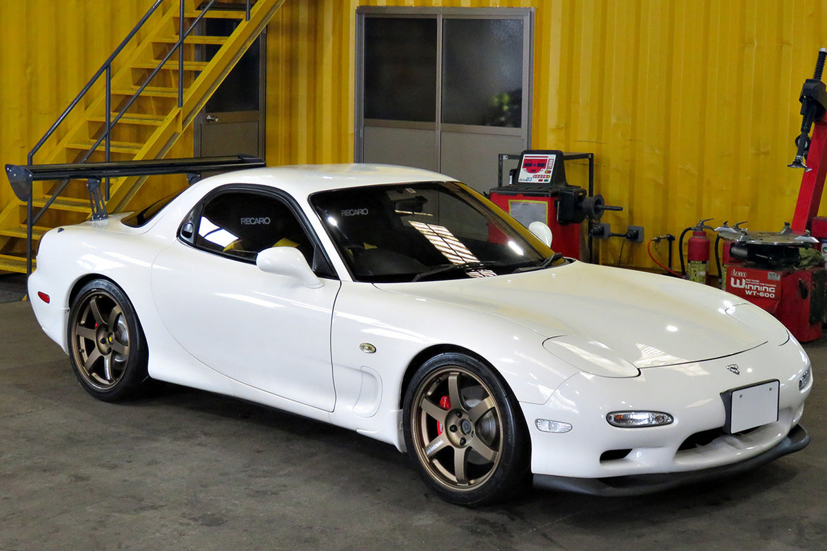 Mazda RX-7 FD on aftermarket JDM wheels