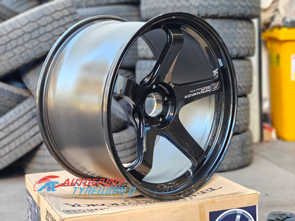 ADVAN Racing GT Beyond Racing Titanium Black wheel