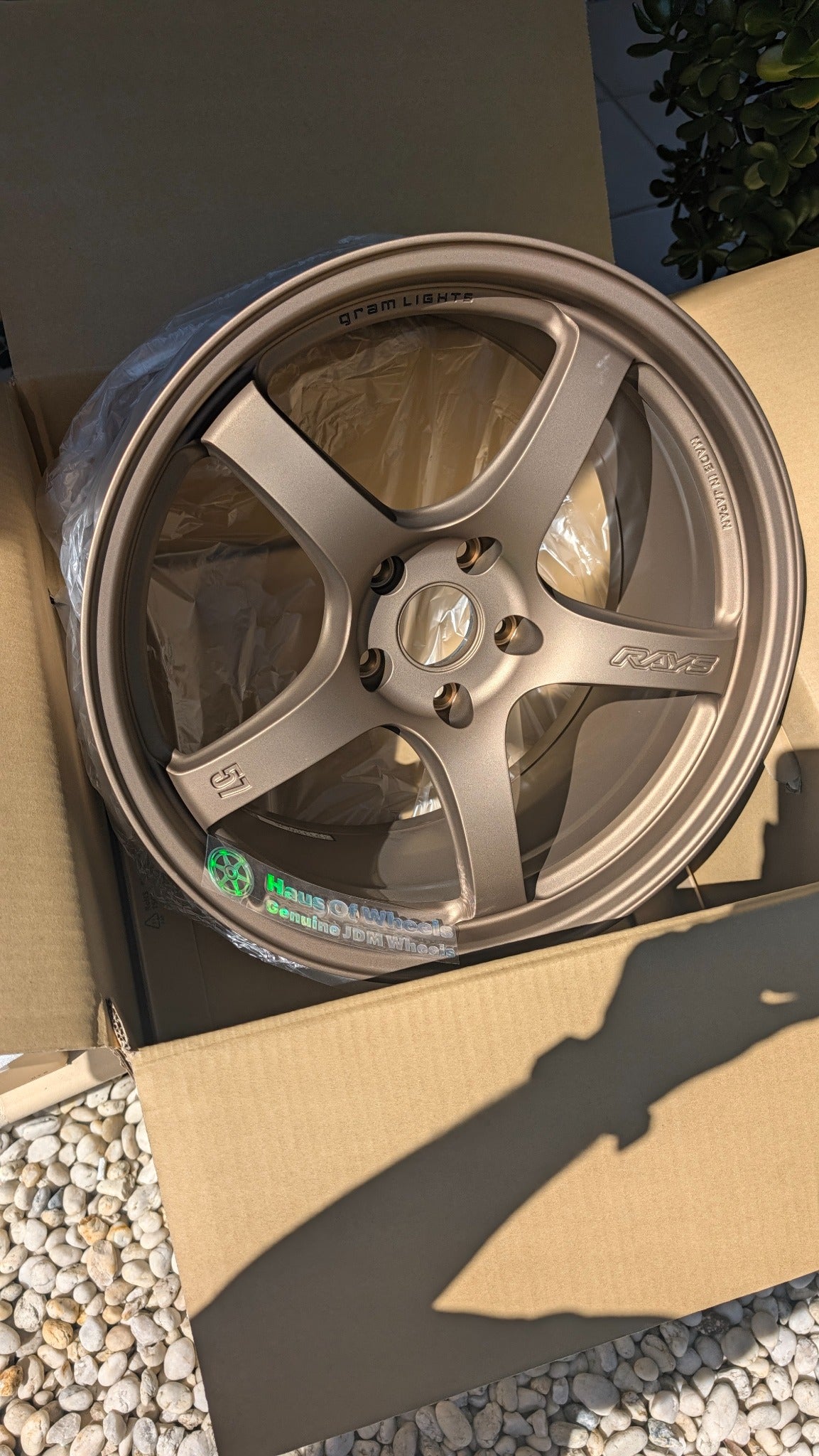 RAYS Gram Lights 57CR Bronze wheel in box