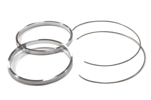SSR aluminium hub centric rings with retaining clips