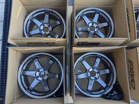 
Brand New in Box Double (Pressed Graphite) RAYS Volk Racing TE37SL with Genuine Volk Racing Stickers