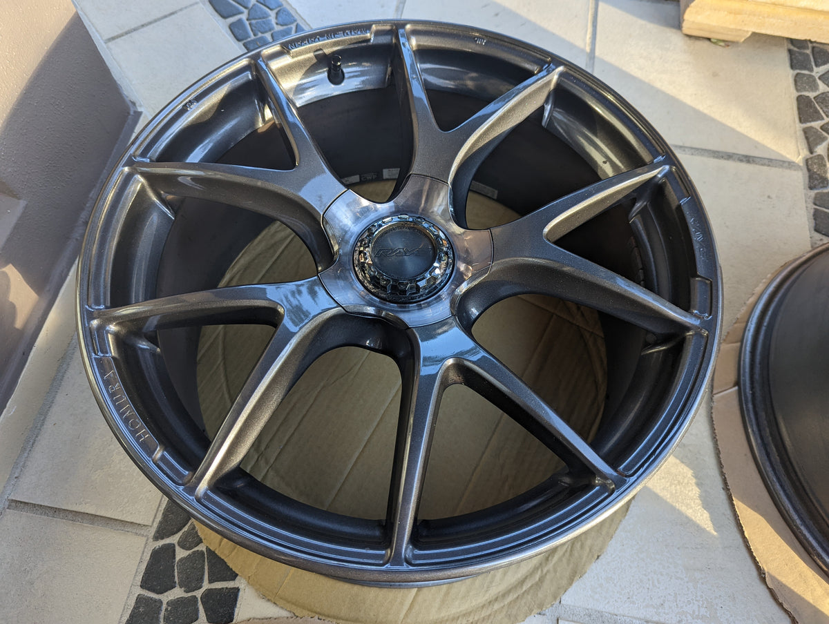 RAYS Homura 2x5s with RAYS Center Caps