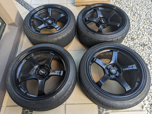 
Yokohama Advan Racing GT with Near New Bridgestone RE003 - 5x114.3 - 18x9.5 +29