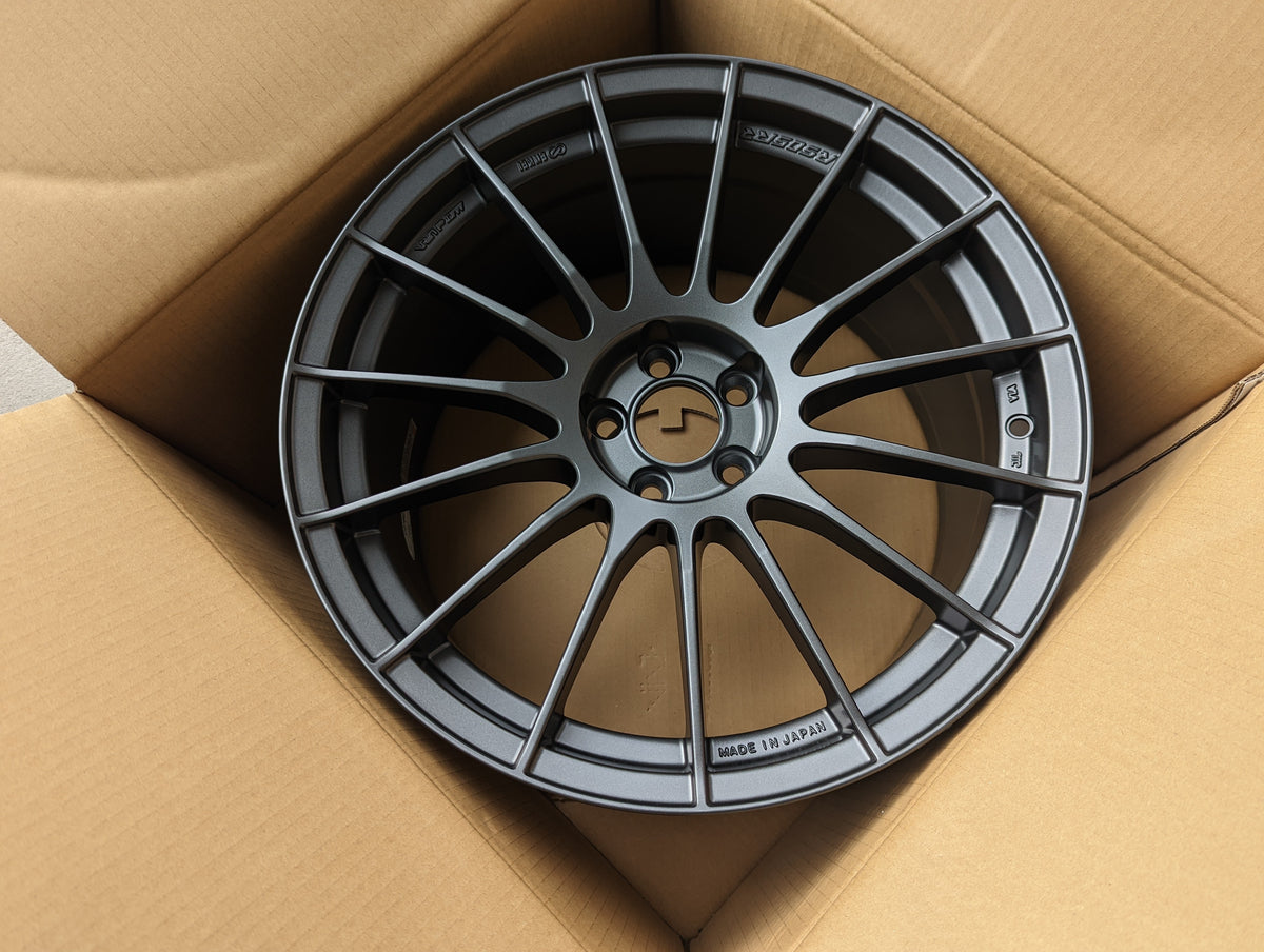 Enkei RS05RR Dark Gunmetal Gray | 18x9 +40 | New