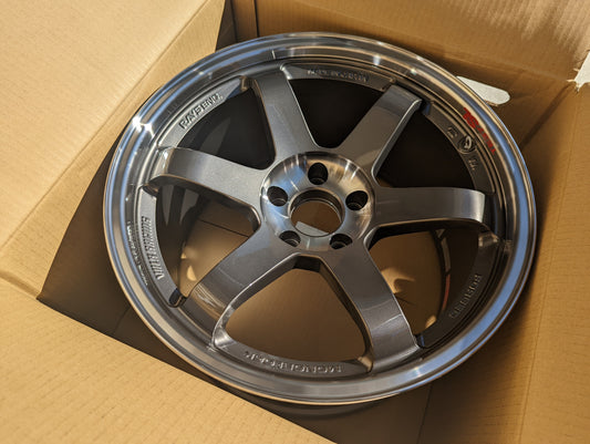 
RAYS TE37SL (Pressed Graphite)