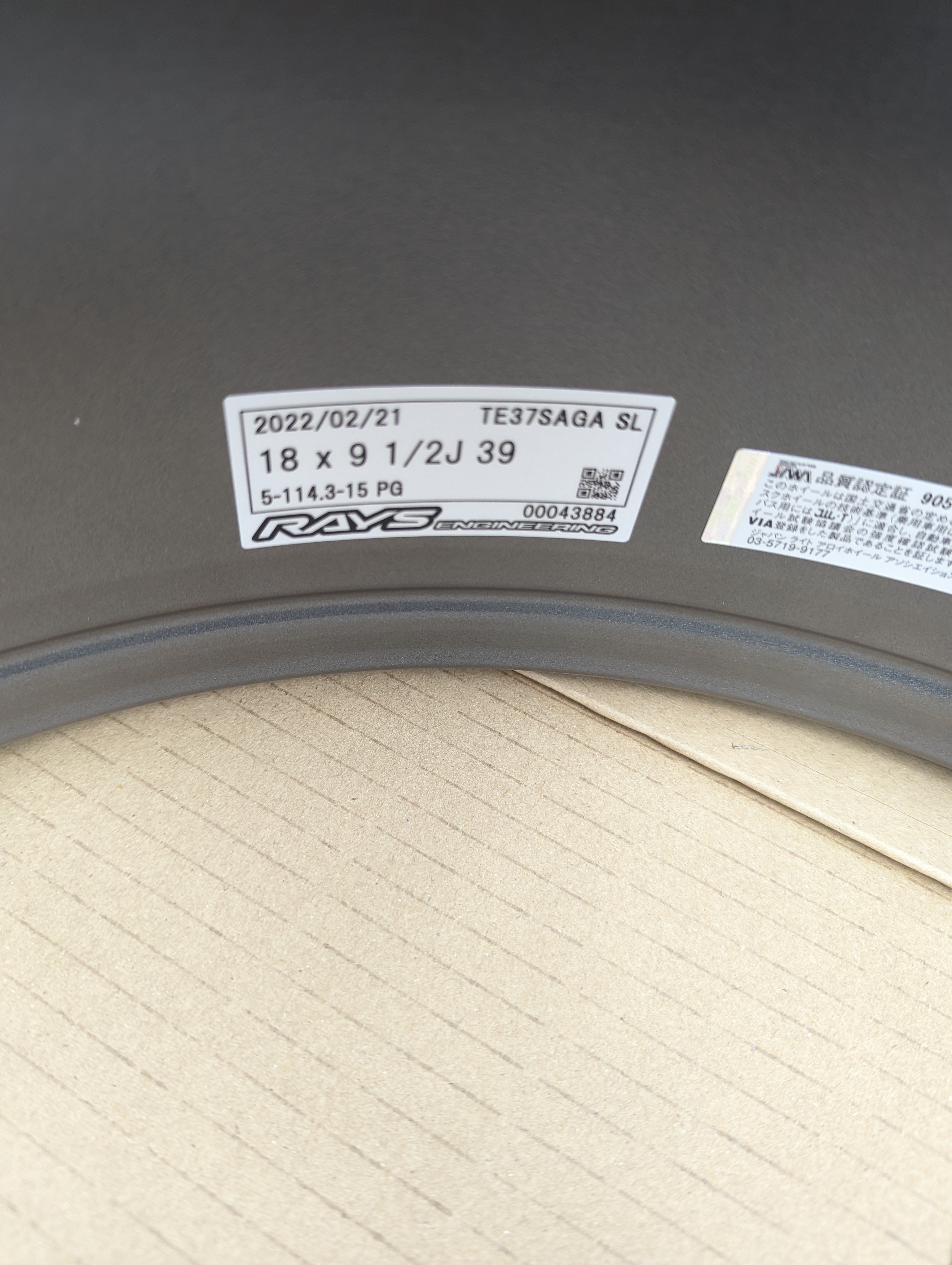 Rays Volk Racing TE37 Saga SL with Genuine Volk Racing Stickers (Pressed Graphite) - 5x114.3 - 18x9.5 +39