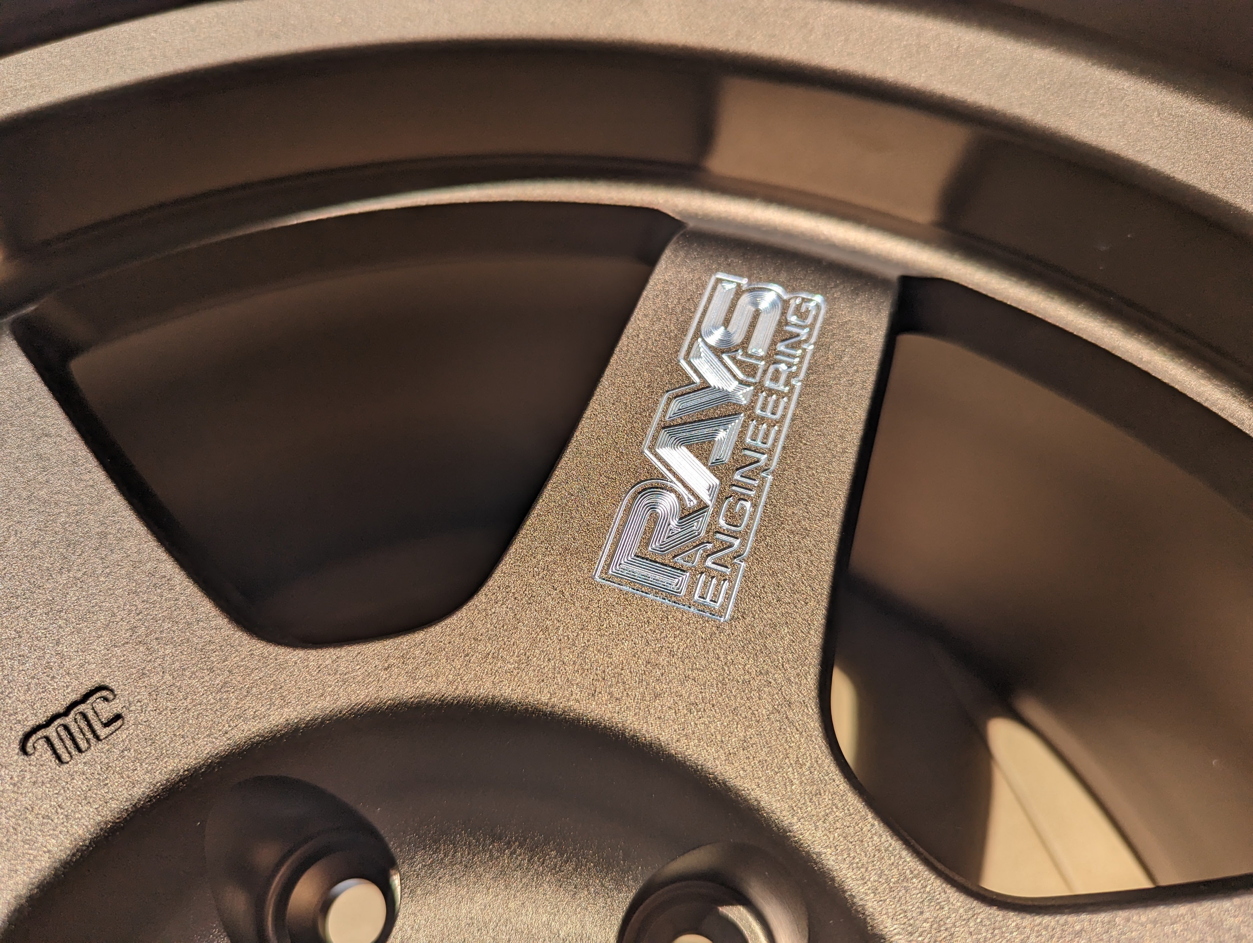 Deep Dish - Rays Volks Racing TE37V (Bronze) 10th Anniversary