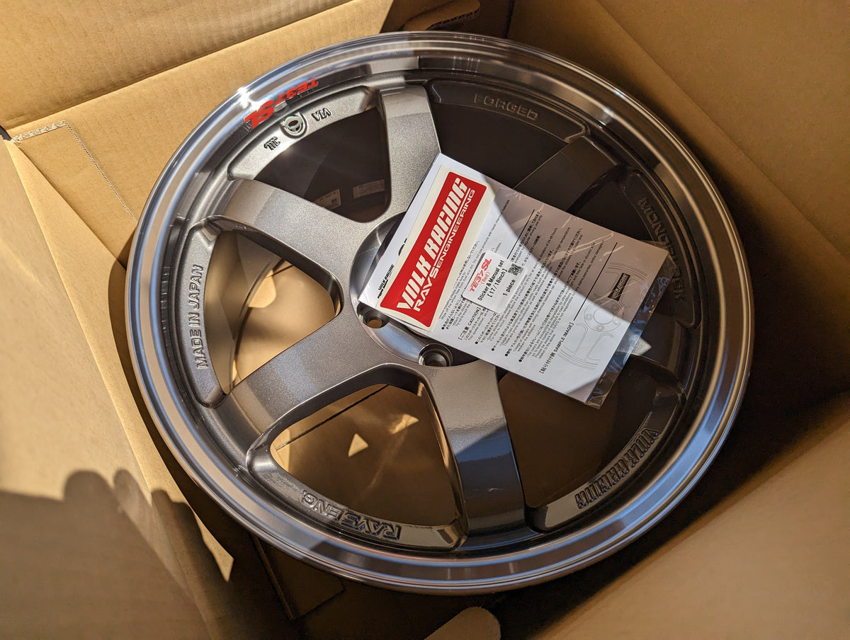PAIR RAYS Volk Racing TE37SL with Genuine Volk Racing Stickers - 5x114.3 - 17x9 +22
