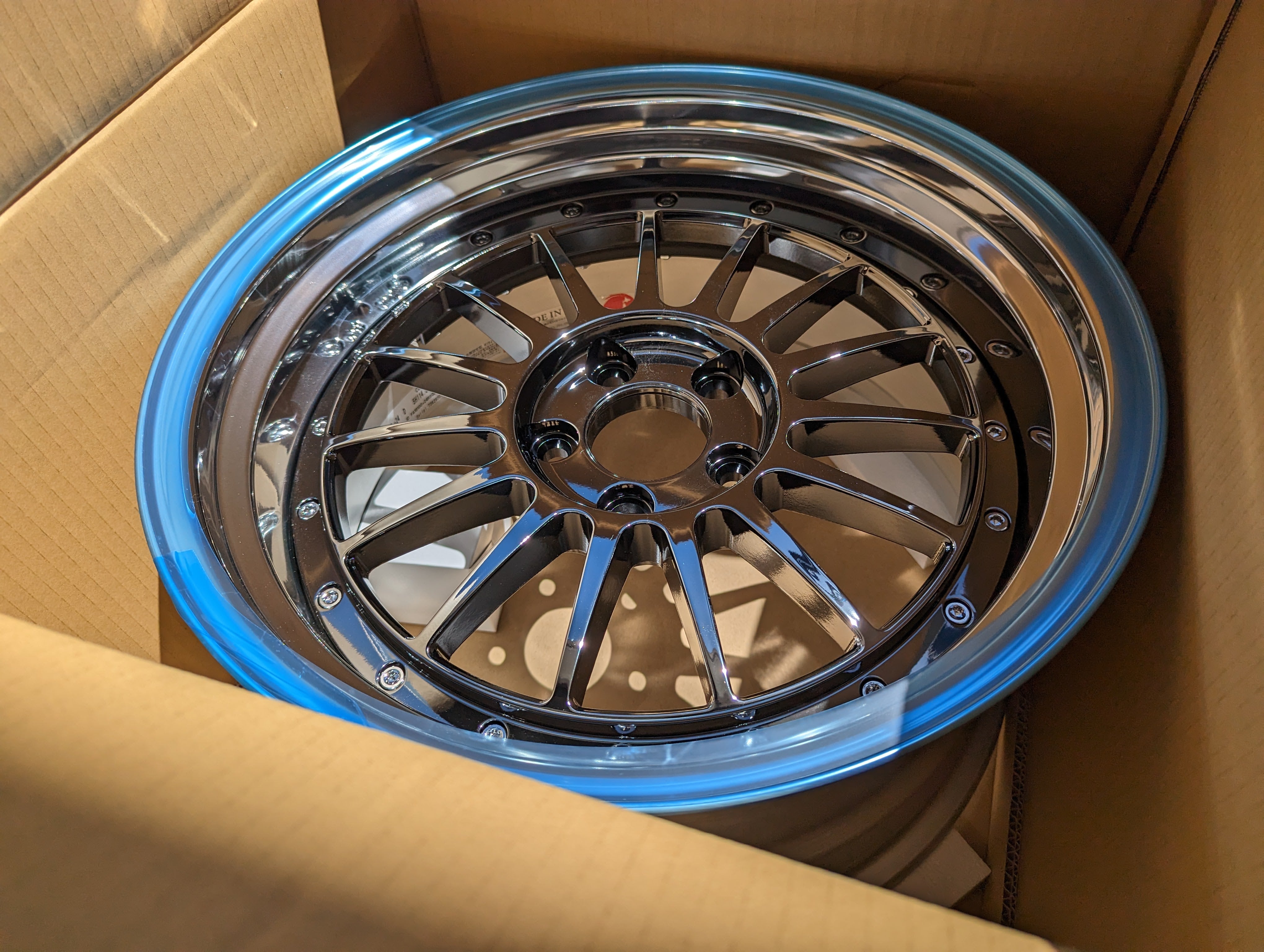 SSR TF1 (SBC) - 3 Piece Wheels - F: 18x9 +16 (Deep Dish) - R: 18x10 +24 (Deep DIsh)