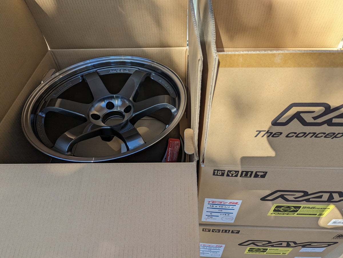 Rays Volk Racing TE37SL Pressed Graphite | 5x114.3 | 18x10.5 +15 | New | Discontinued