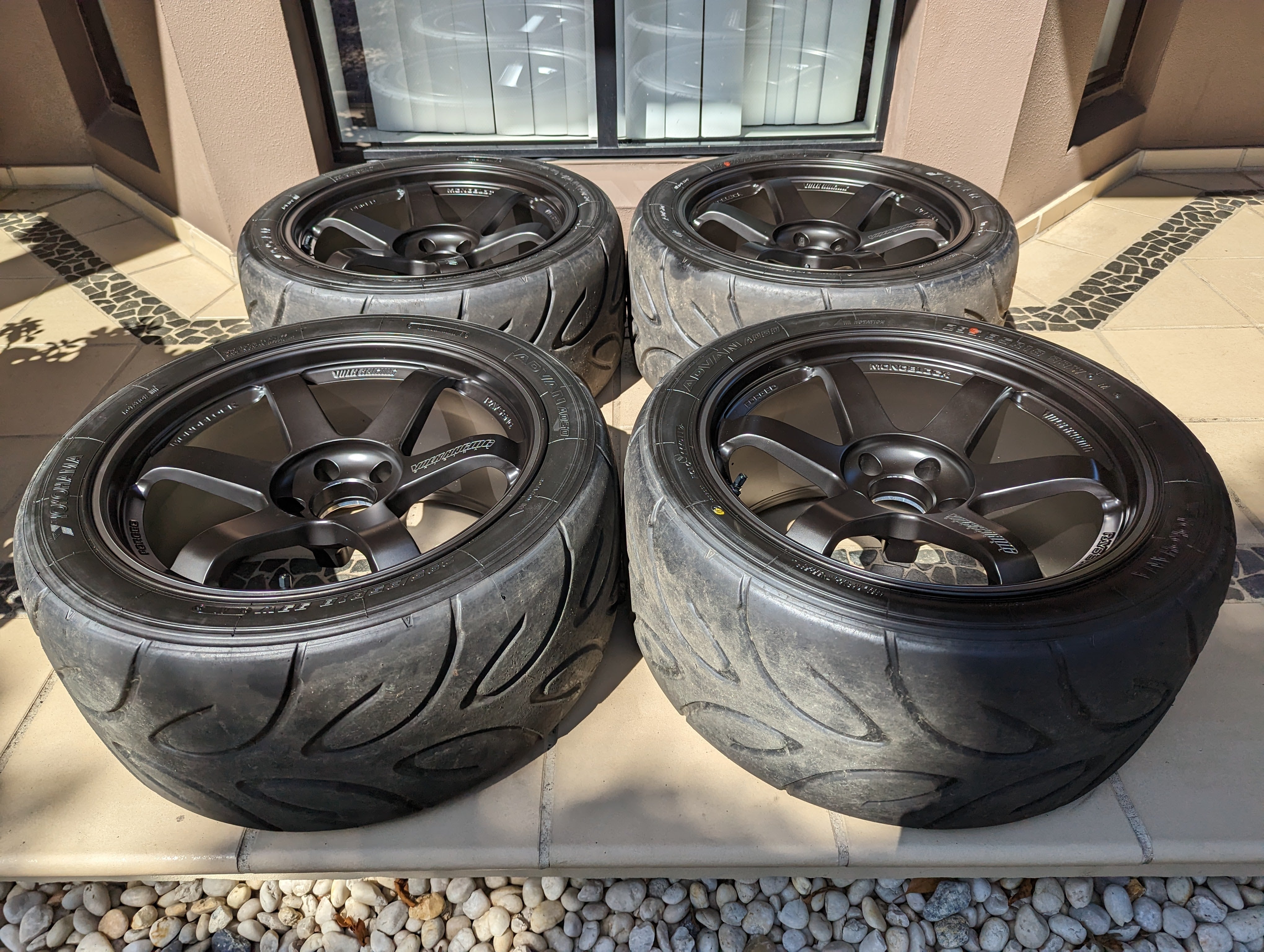 Rays Volks Racing TE37RT with Yokohama Advan A050 Semi Slick Tyres