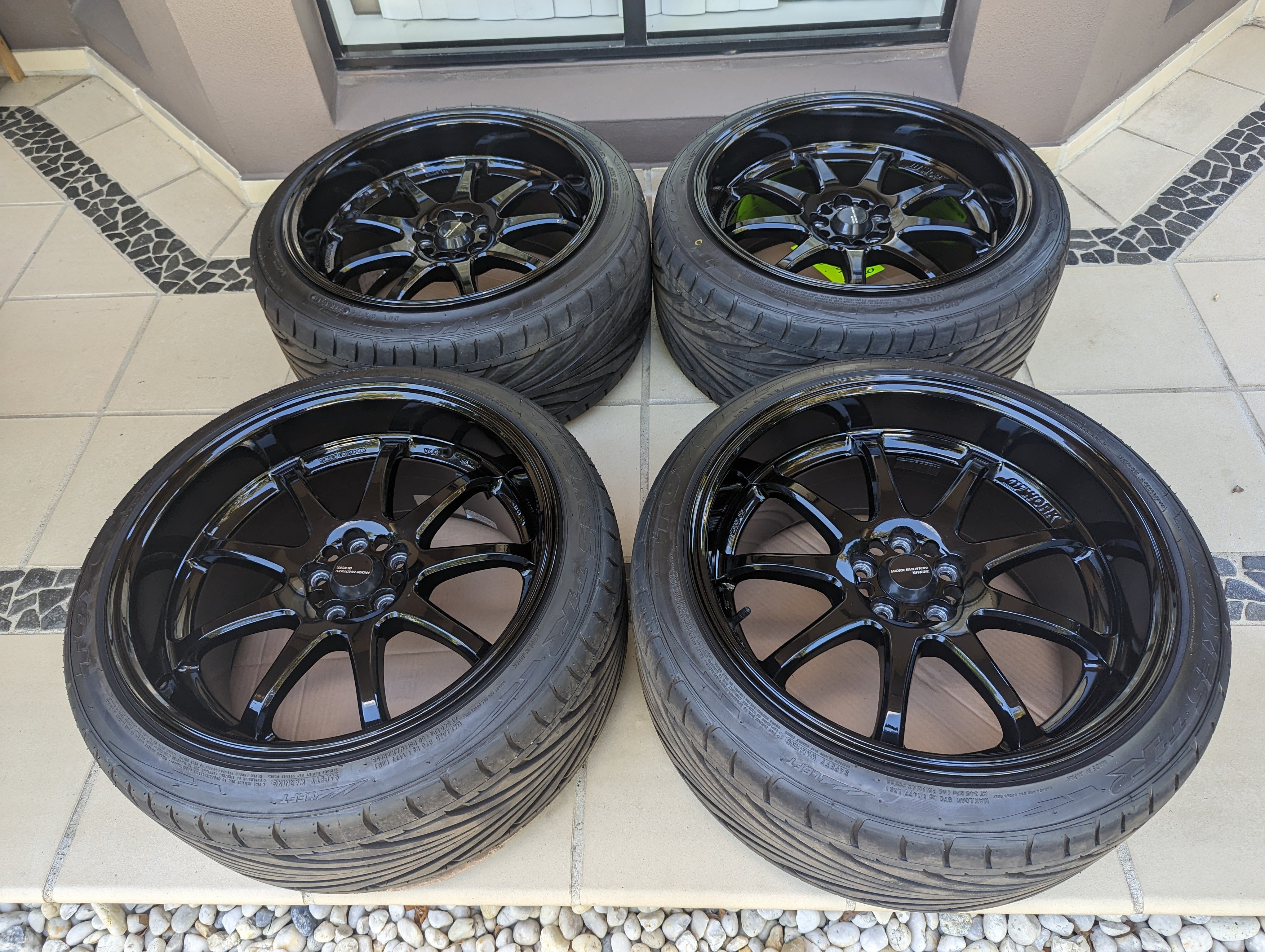 Work Xd9 Rally Work Emotion XD9 (Gloss Black) with Genuine Work Emotion Center Caps a ...