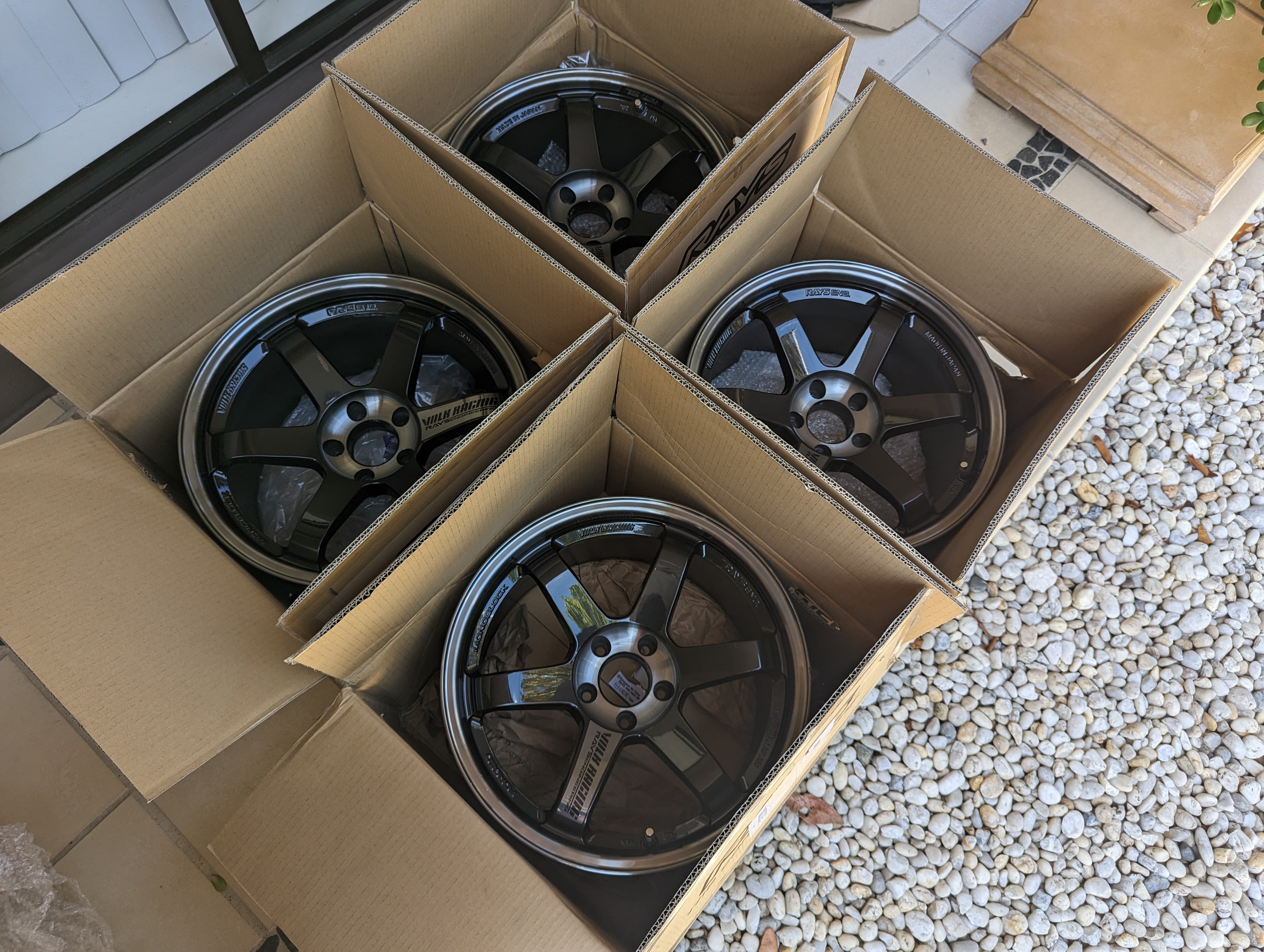 (Double Pressed Black) Rays Engineering Volks Racing TE37SL with Genuine Volk Racing Stickers - 5x114.3 - 18x10.5 +15